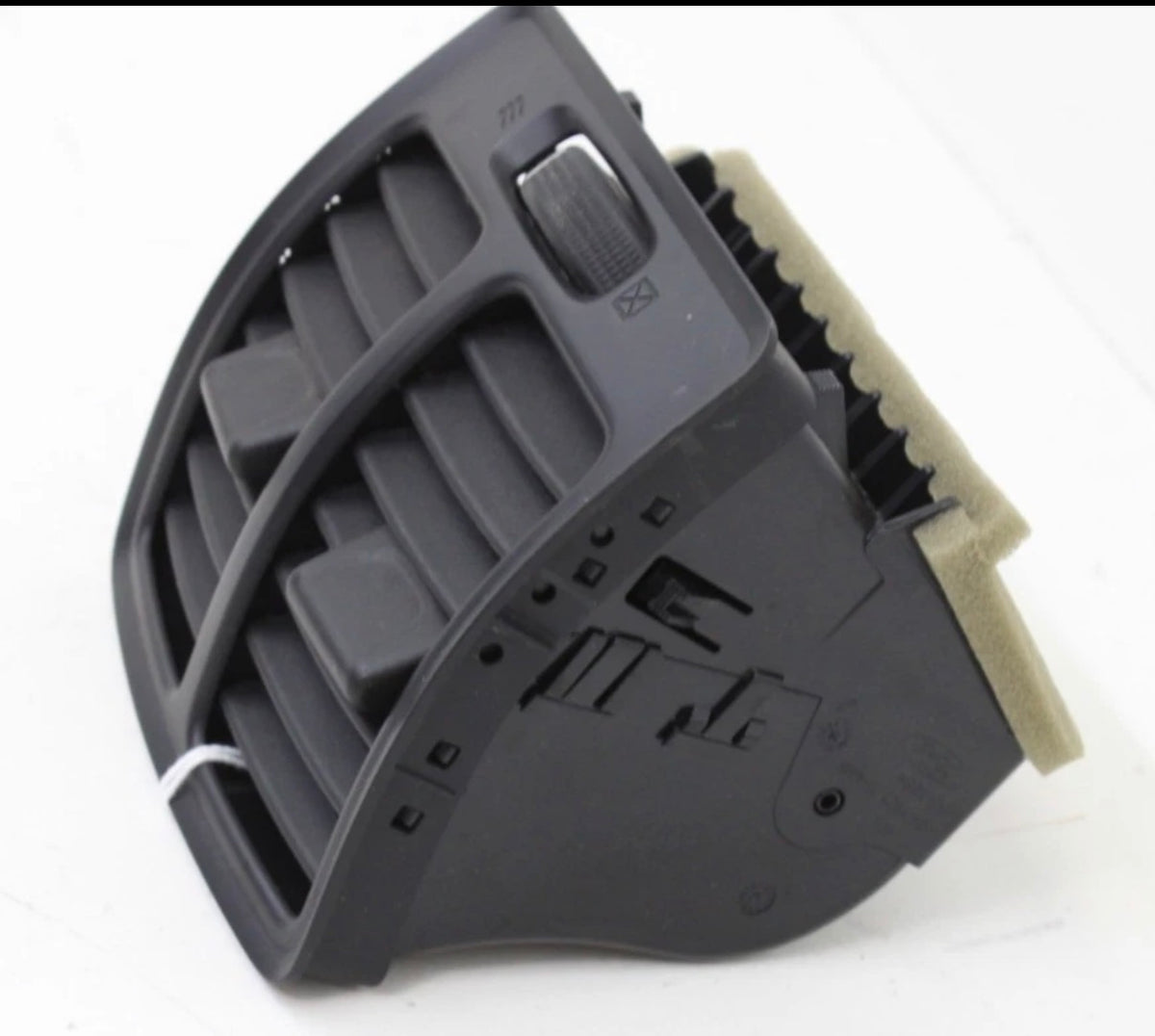 2013-2019 FORD ESCAPE CENTER CONSOLE REAR AIR VENT OUTLET OEM 398296815915