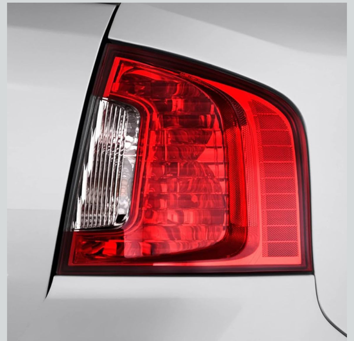 BT4Z-13404-B Lamp Assembly - Rear
2011-2014 Ford Edge