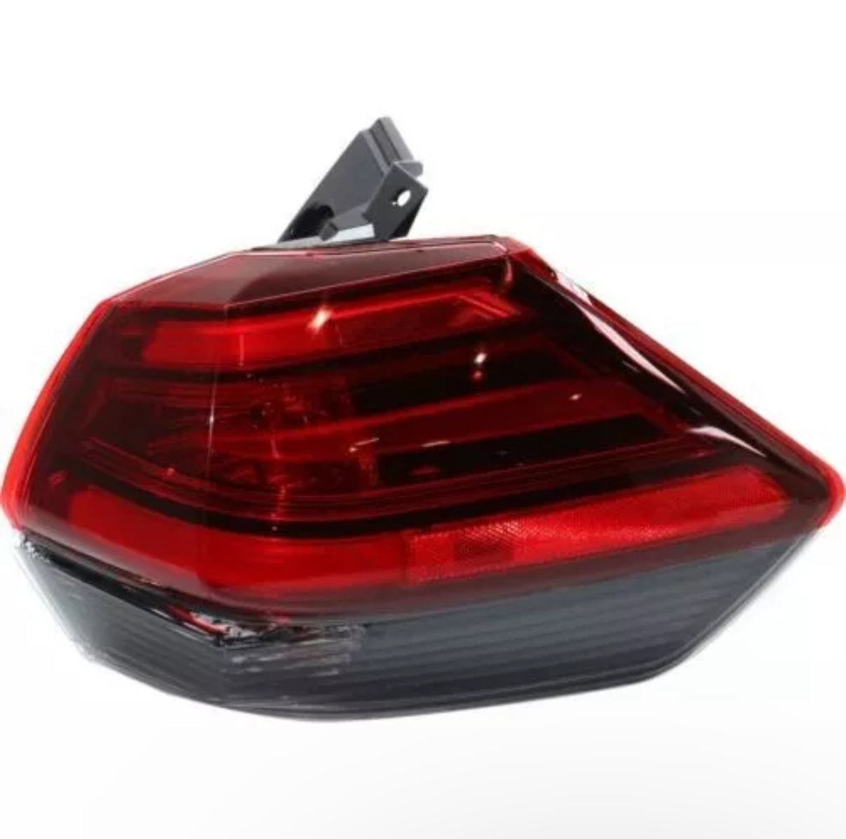 26550-6FL0C Lamp Combination RH
2016-2020 Nissan Rogue