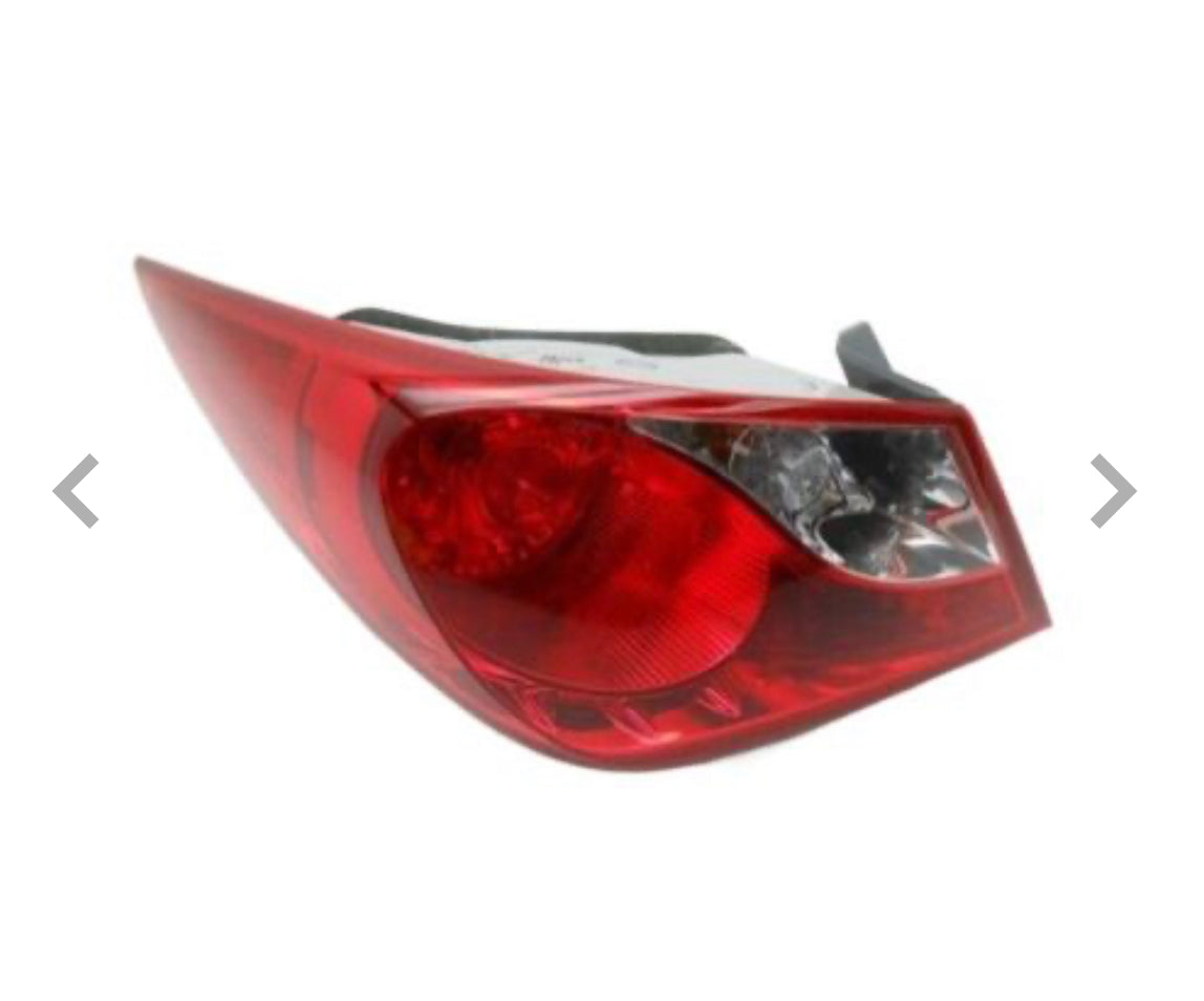 Hyundai 92401-3Q000 Lamp Assembly-Rear Combination Outside,LH