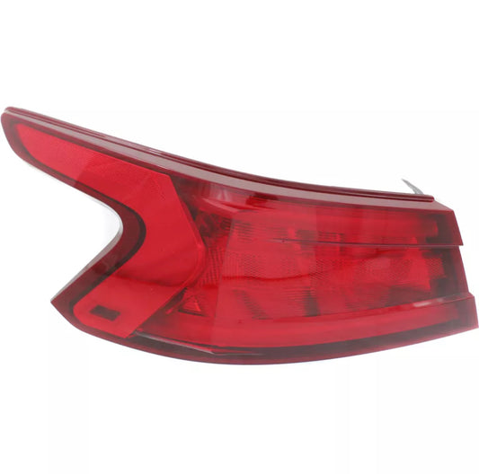 Tail Lamp Assembly - Nissan (26555-4RA2A)