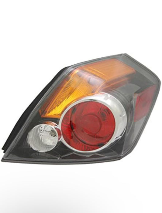 Nissan 26550-ZX00B Lamp Re Combination RH
2009-2012 Nissan Altima 26550ZX00B